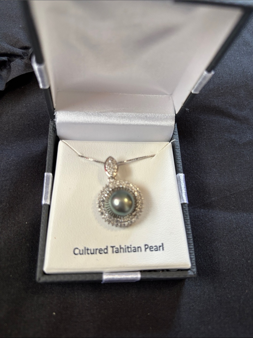 NWOT Tahitian Cultured Pearl silver necklace